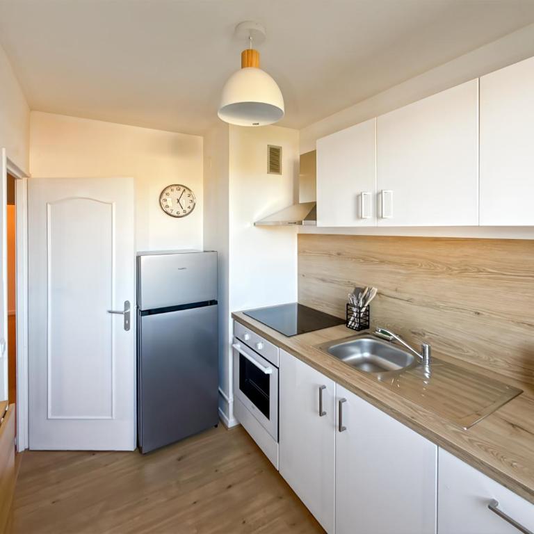 Spacious 2 bedroom apartment with parking - Apartment mit 2 Schlafzimmern - 20