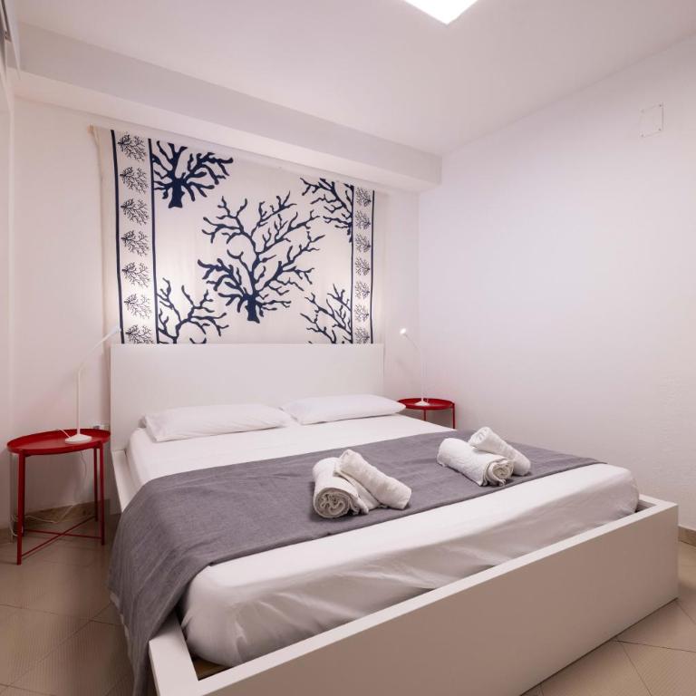 Apartment on the Beach - Large Terrace - Appartamento con 2 Camere da Letto - 3
