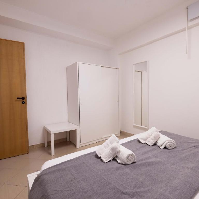 Apartment on the Beach - Large Terrace - Appartamento con 2 Camere da Letto - 4