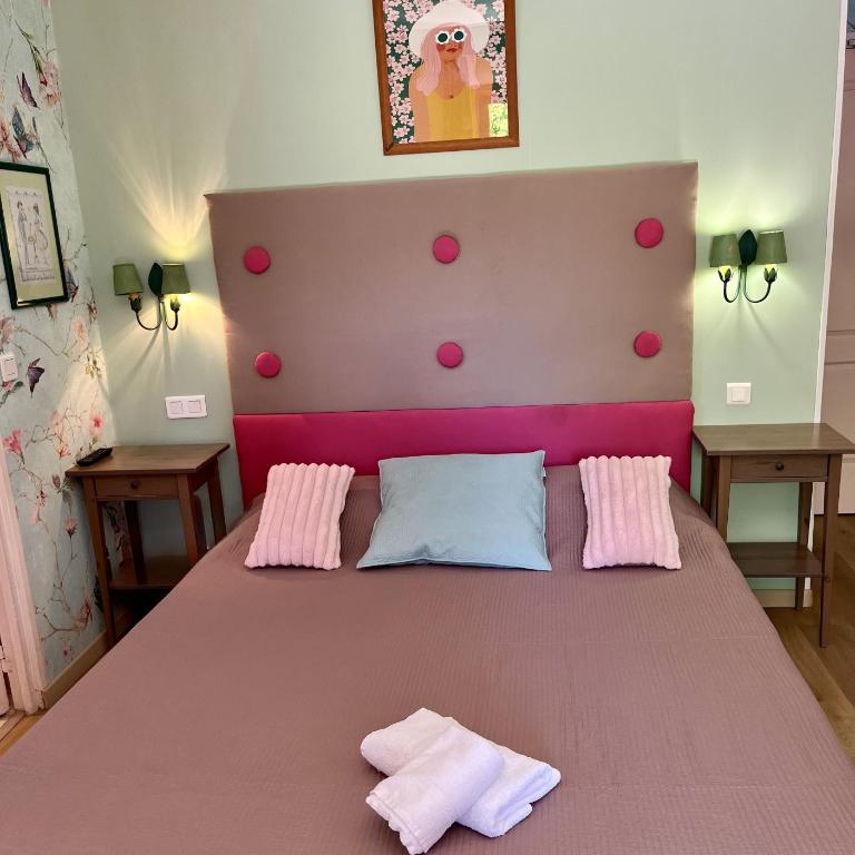 Le Patio - Double Room with Private Bathroom - 5