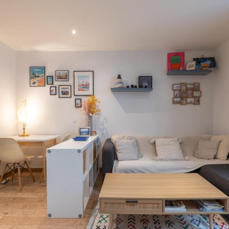 Cozy Hideaway in a Quiet Paris Passage - Appartement - 5