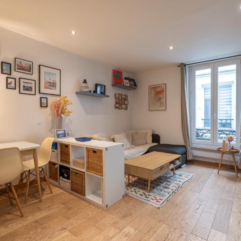 Cozy Hideaway in a Quiet Paris Passage - Appartement - 2