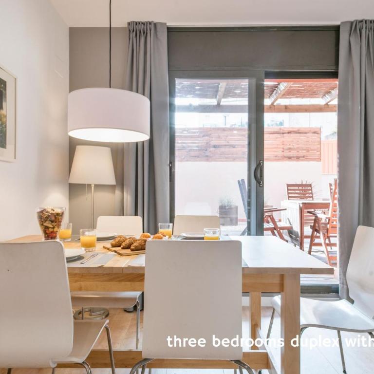 Inside Barcelona Apartments Princep - Three-Bedroom Duplex with terrace - 6
