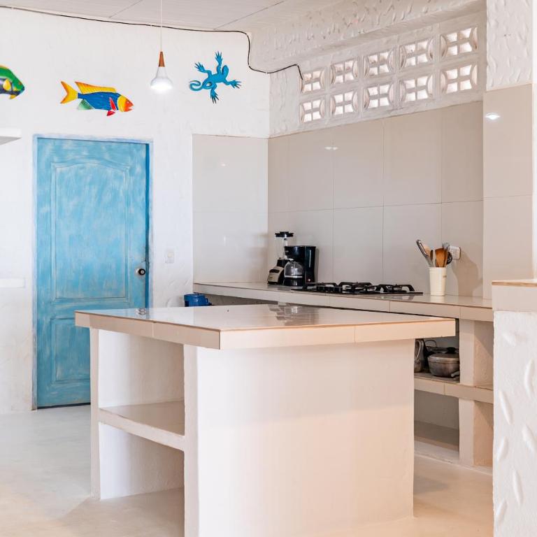 Kuruba Beach - Five-Bedroom House - 19