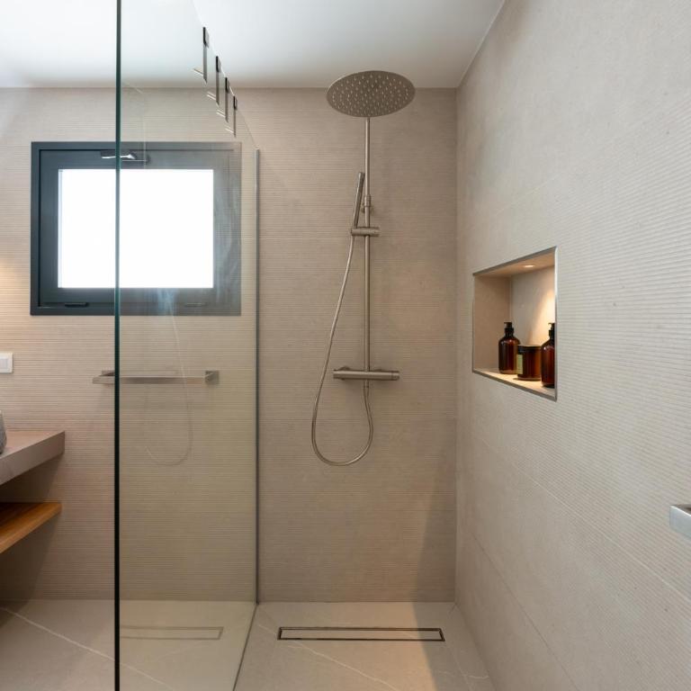 Luxury Villa - Sunset Rooftop - Heated Pool - Outdoor Kitchen - Airconditioned - Villa - 21