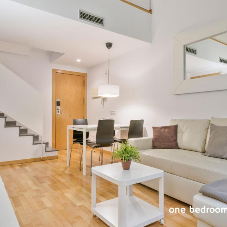 Inside Barcelona Apartments Princep - One-Bedroom Duplex - 9