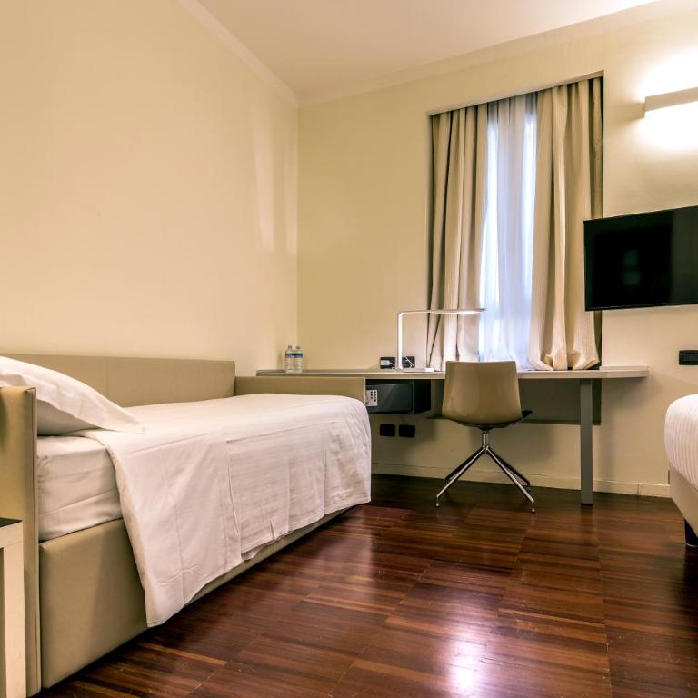 43 Station Hotel - Camera Tripla - 11