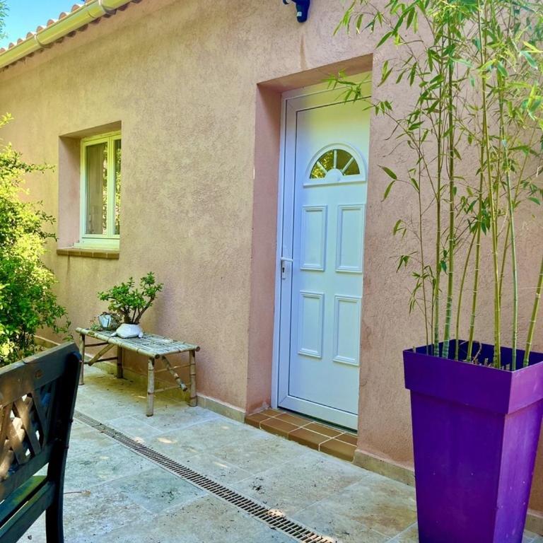 Le Patio - One-Bedroom Family Apartment - 2