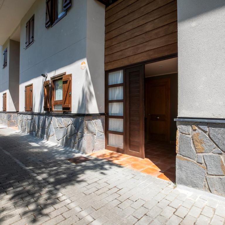 Pinaserena Chic duplex with garden in Villanúa - Appartamento con 2 Camere da Letto e con Vista Montagna - 56