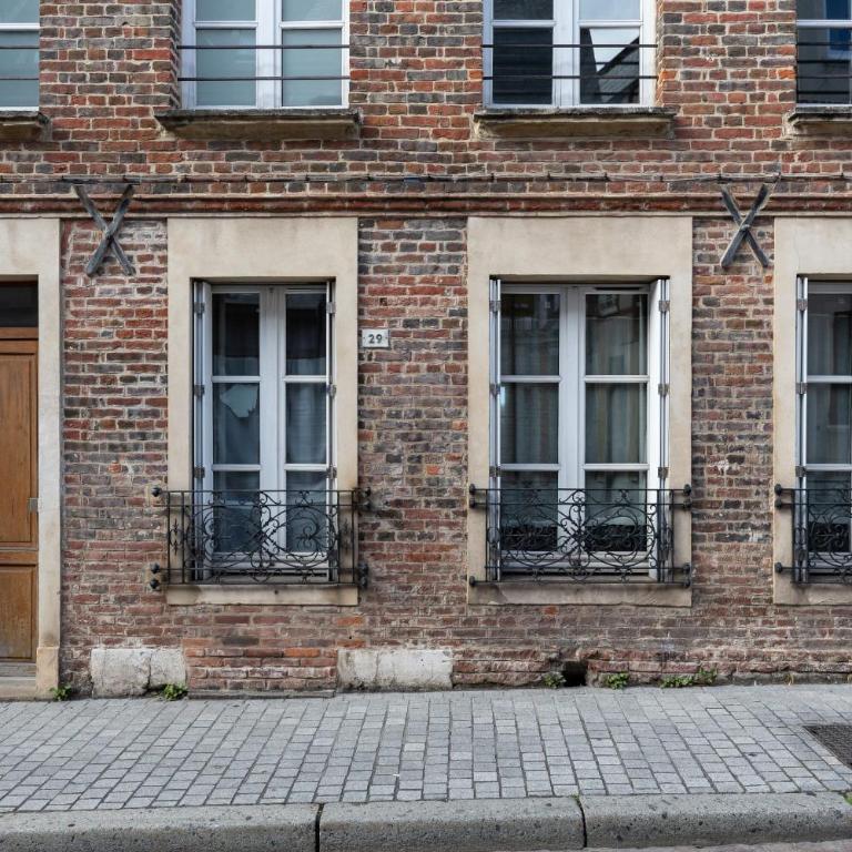 le temps de vivre - city center - closed garage - Appartement - 12