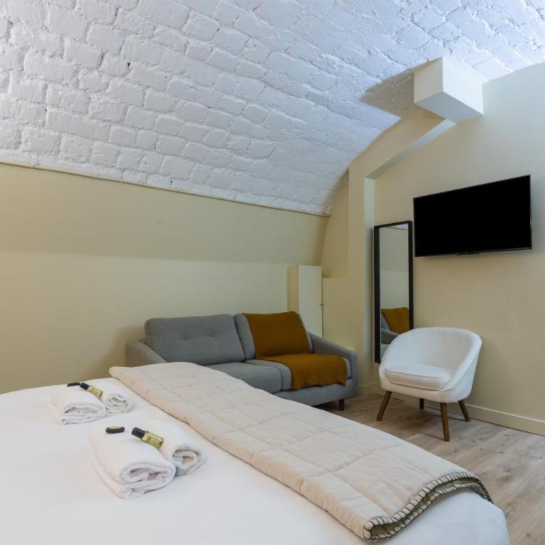 Designer Appartement - 6p - Appartement 2 Chambres - 9