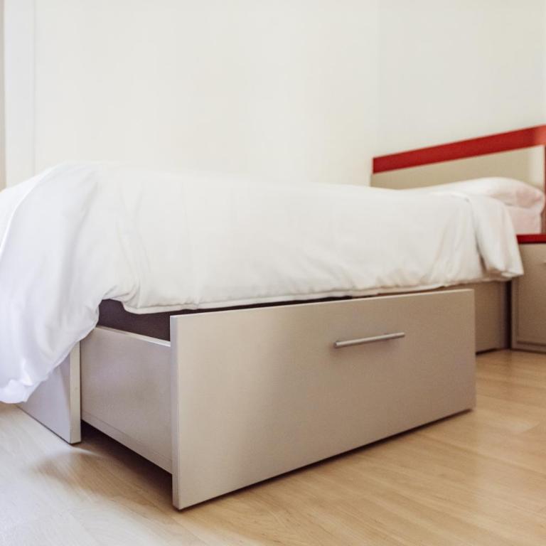 Leevin Stay Hostel - Twin Room with Private Bathroom - 3
