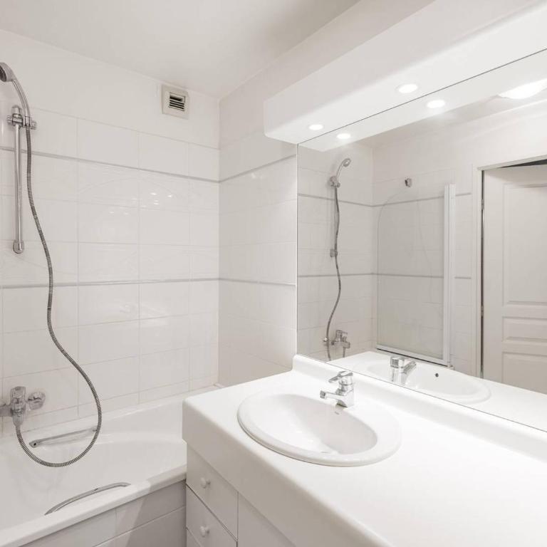 Superbe appartement T2 cabine vue mer, idéal pour vacances - FR-1-821-14 - Apartment - 4