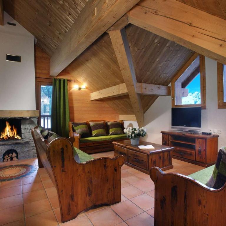 Chalet des Neiges Oz en Oisans - Apartment - 1