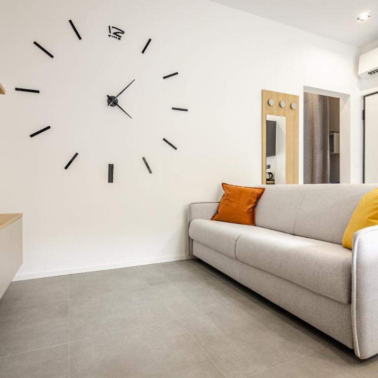Emilia Loft - One-Bedroom Apartment - 25