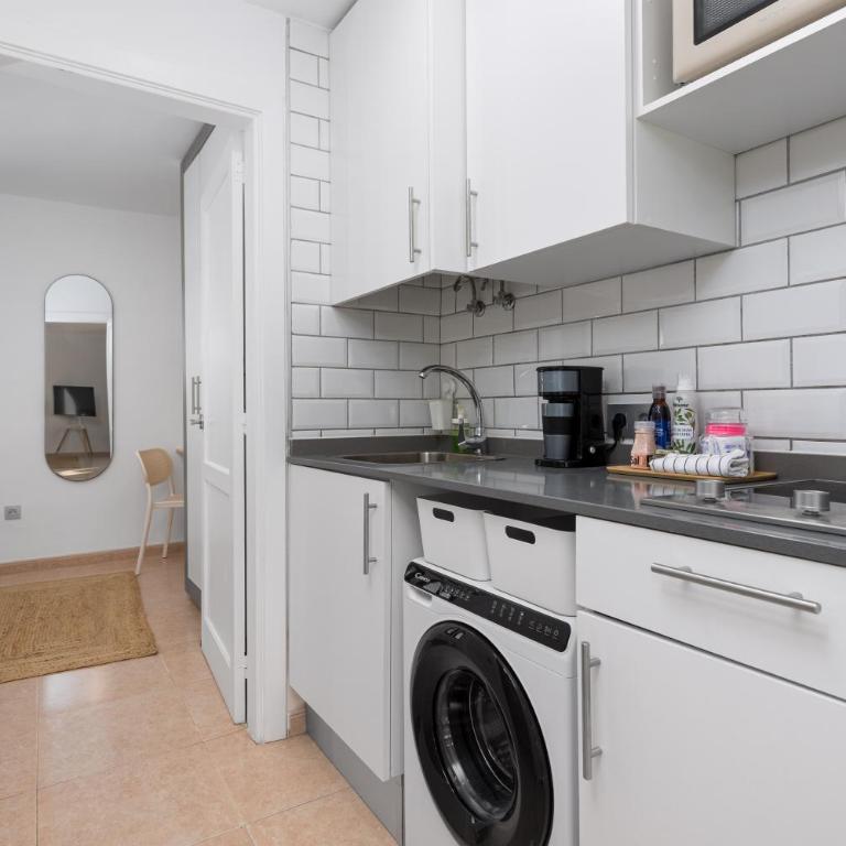 Home2Book Modern Apt with Pool in Corralejo Oasis - One-Bedroom Apartment - 12