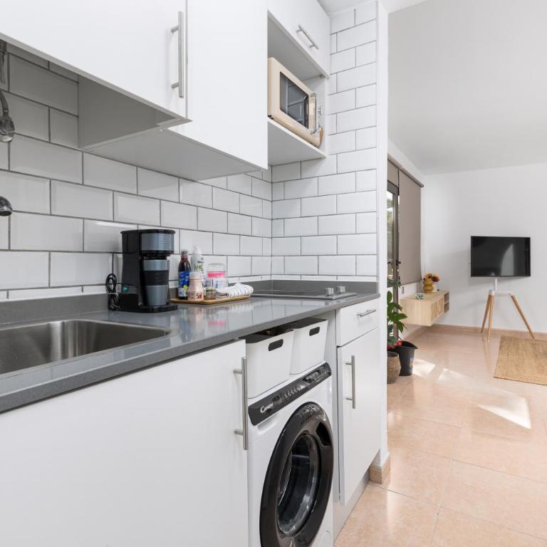 Home2Book Modern Apt with Pool in Corralejo Oasis - One-Bedroom Apartment - 14