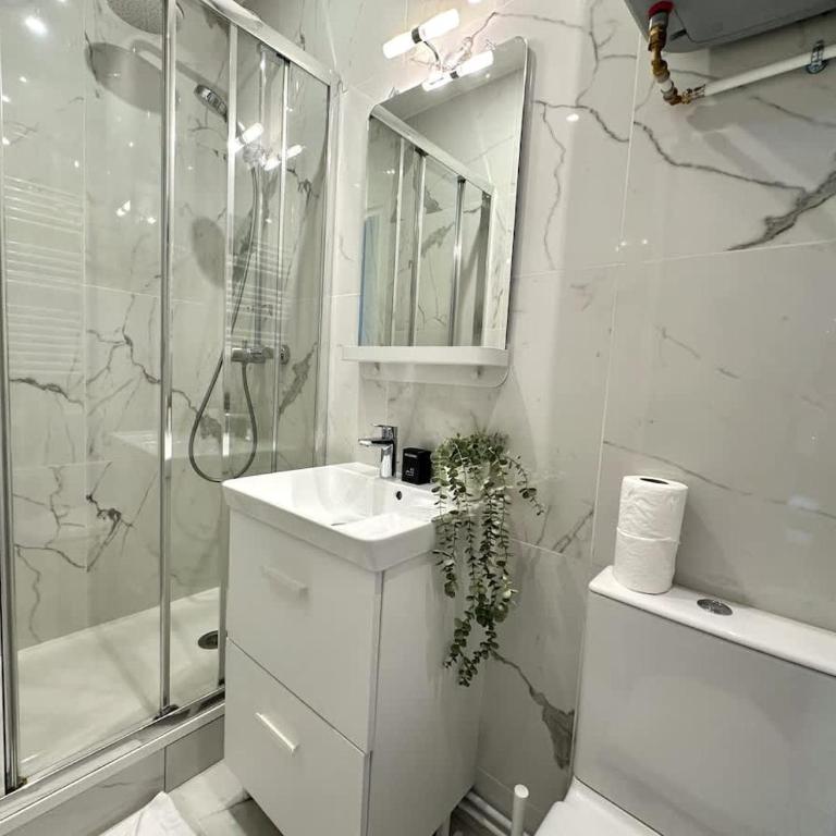 New 344 Suite Birds - Cosy Apartment Paris Center - Studio - 12