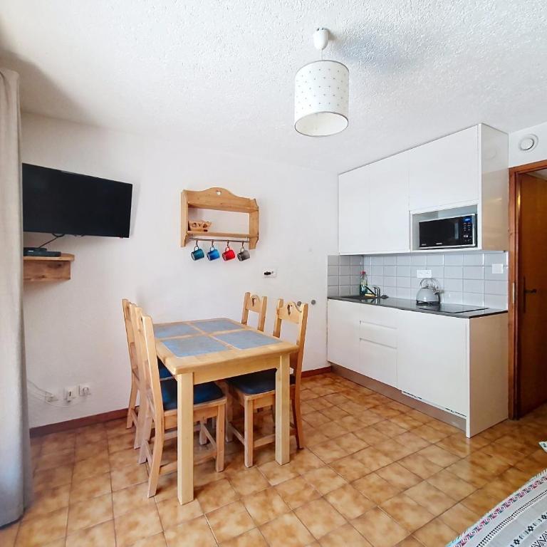 Gelinotte GL10 TELECABINE & MOUNTAIN 4 Pers - Appartement avec Balcon - 5