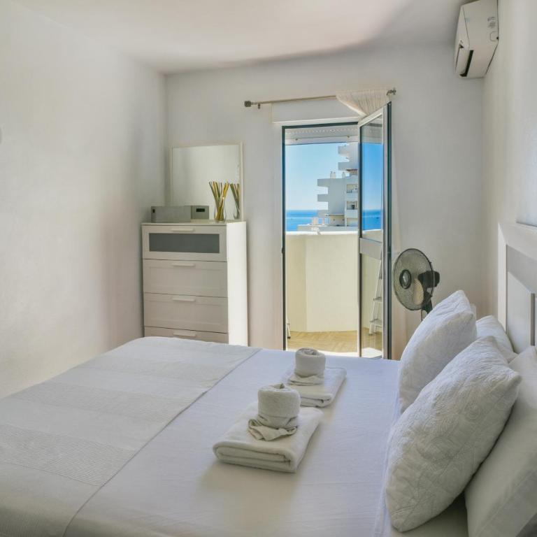 Fantastic seaviews & pool, close to the beach - Apartamento de 1 dormitorio con balcón y vistas al mar - 3