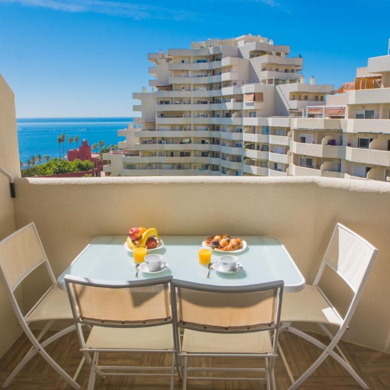 Fantastic seaviews & pool, close to the beach - Apartamento de 1 dormitorio con balcón y vistas al mar - 2