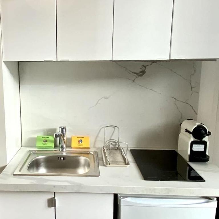 324 Suite Hallyday Cosy Apartment Paris Center - Studio - 3