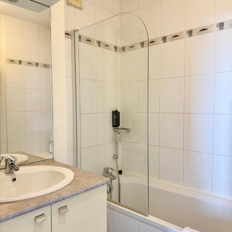 Le Saint Jean, Ouest de Rennes, avec balcon et stationnement - One-Bedroom Apartment - 6