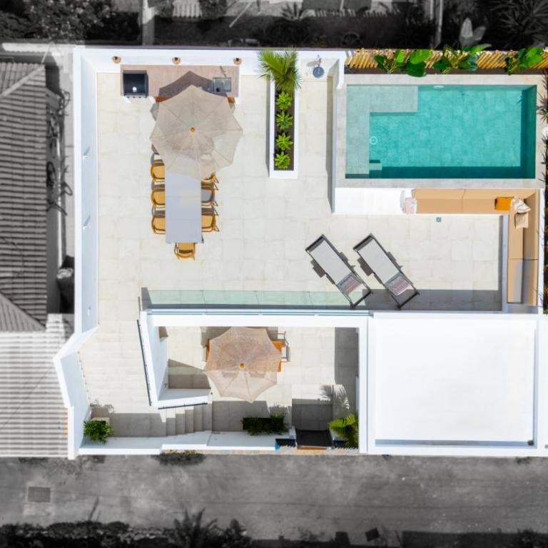 Luxury Villa - Sunset Rooftop - Heated Pool - Outdoor Kitchen - Airconditioned - Villa - 3