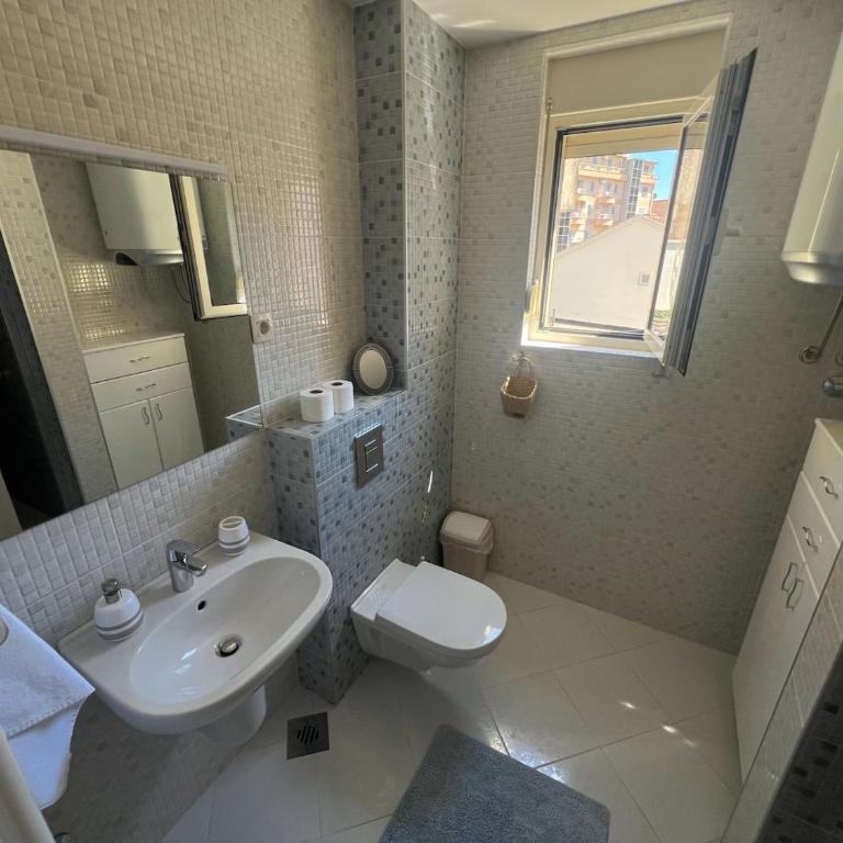 Hidden Gem, Budva - One-Bedroom Apartment - 3