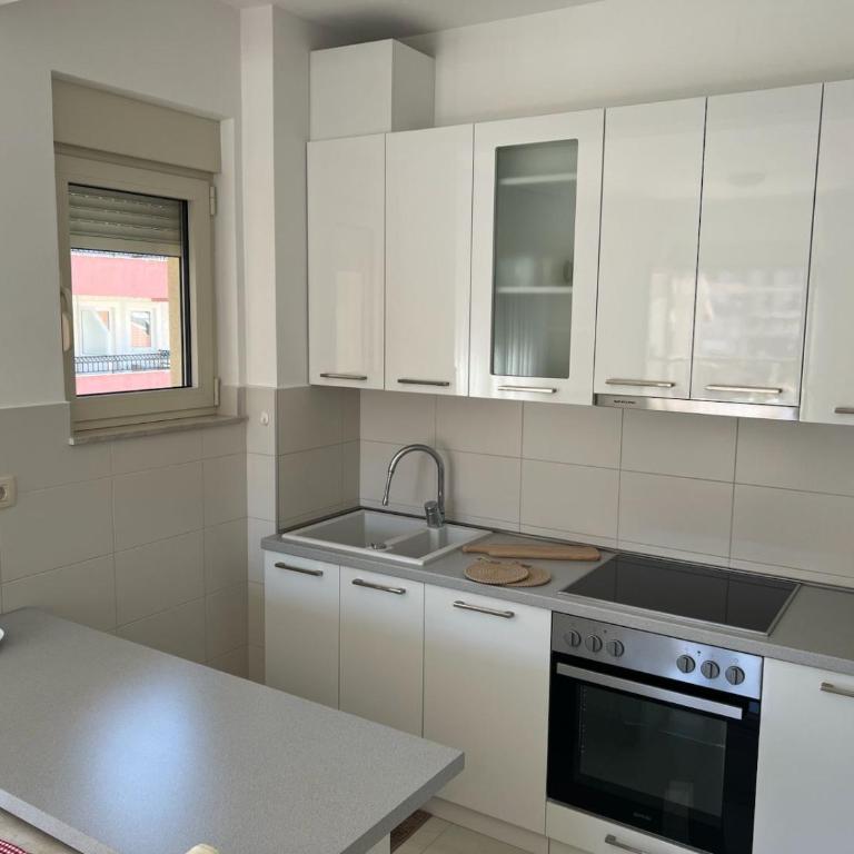 Hidden Gem, Budva - One-Bedroom Apartment - 8
