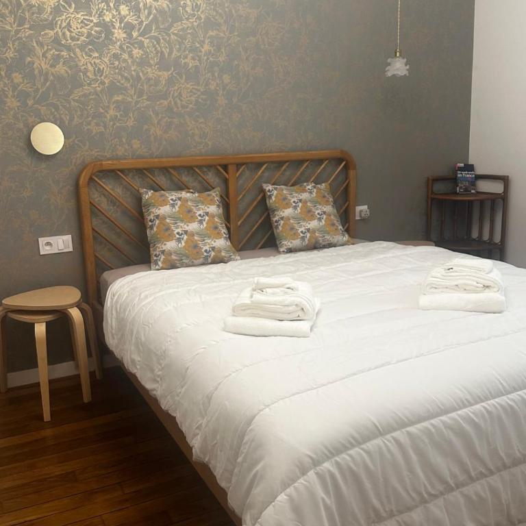 Pleasant stay in the heart of Paris 4 people max - Appartement - 14