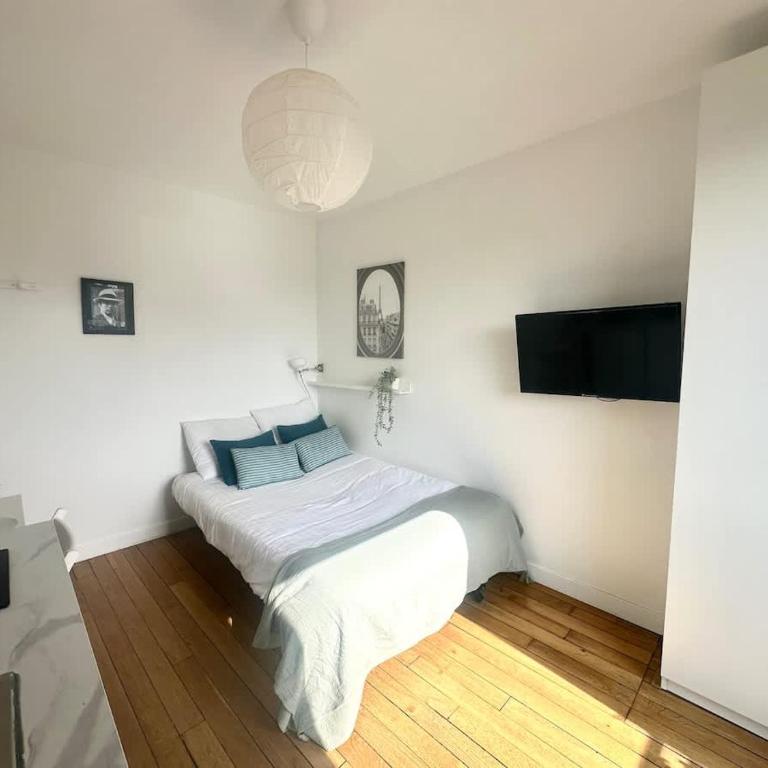 361 Suite Delon - Cosy Apartment Paris Center - Studio - 3
