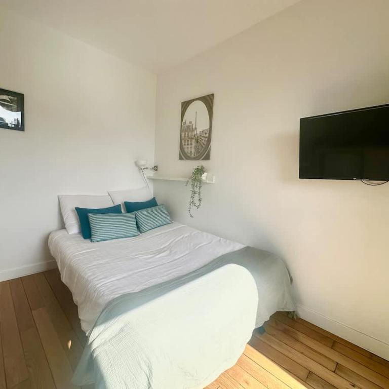 361 Suite Delon - Cosy Apartment Paris Center - Studio - 7