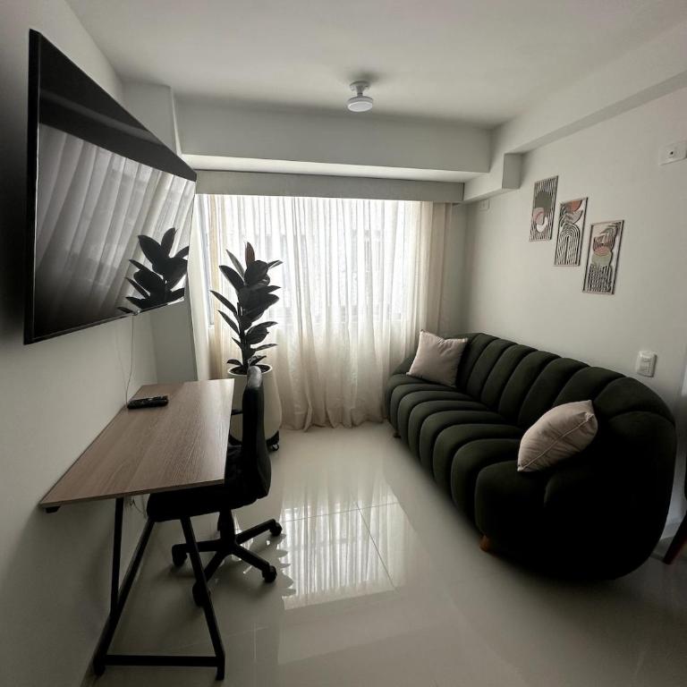 Luxur Skyline Germania en Bucaramanga - Three-Bedroom Apartment - 23