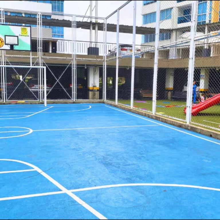 Luxur Skyline Germania en Bucaramanga - Three-Bedroom Apartment - 42