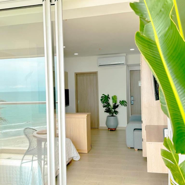 Charming Oceanfront Apartment with Balcony and Panoramic view, Cartagena Colombia - One-Bedroom Apartment with Balcony and Sea View - 15