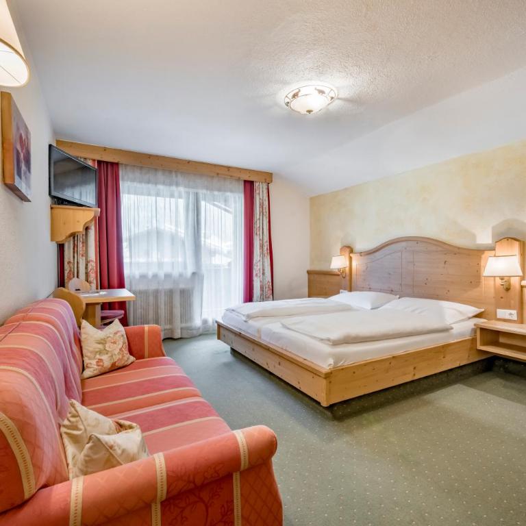 Pension Almrausch - Dreibettzimmer - 2
