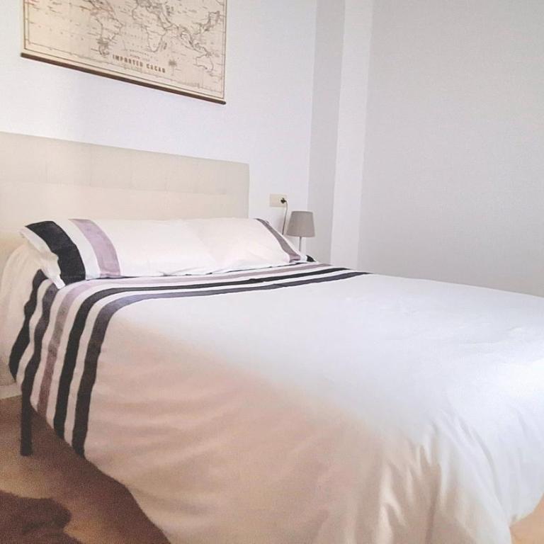 Apartamento en el Centro de Ronda cerca del Tajo Plaza de Toros con Wifi y Parking opcional - Apartamento de 1 dormitorio - 9