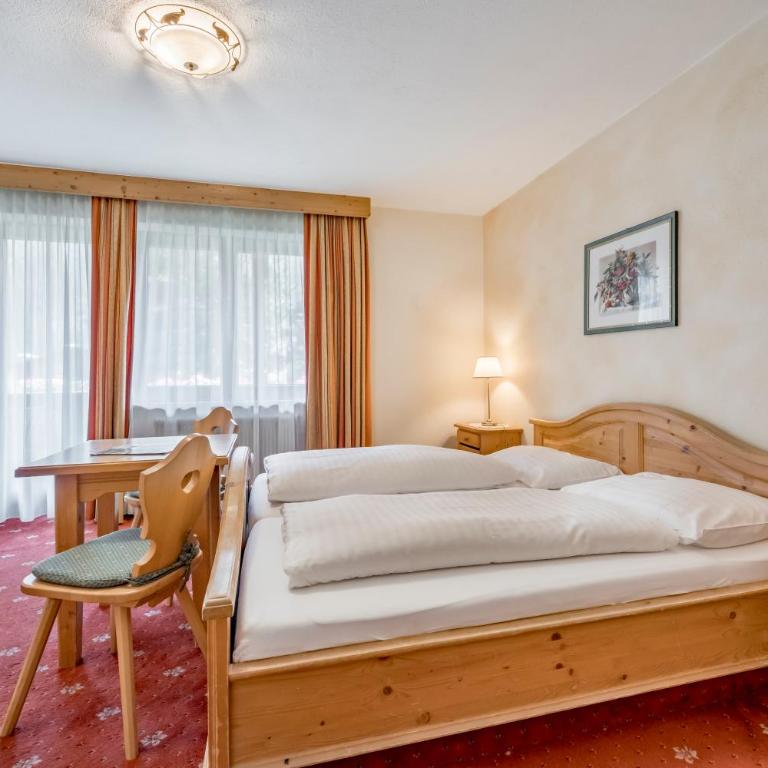 Pension Almrausch - Dreibettzimmer - 7