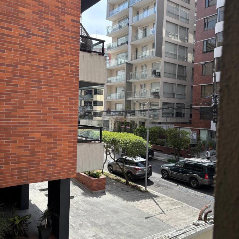 Acogedor departamento en la mejor zona de Quito - Apartamento de 1 dormitorio - 2