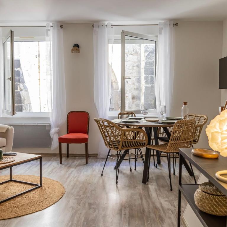 Duplex au coeur de Reims - 2 chambres - Apartamento de 2 dormitorios - 2