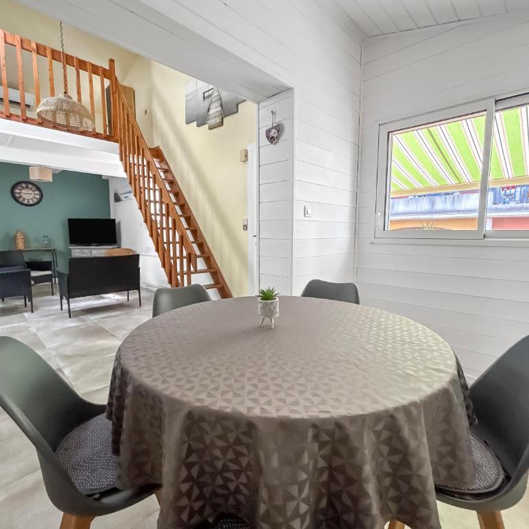 Terrasse privée, à 5 min des plages - Villa mit 2 Schlafzimmern - 8