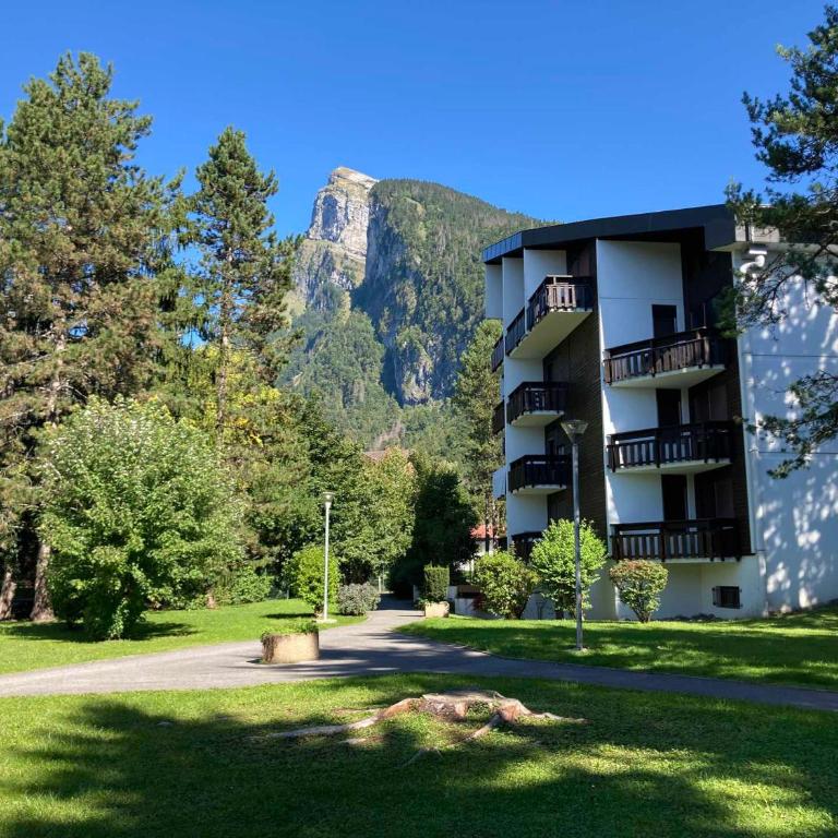 Studio moderne avec balcon et parking dans Samoëns - FR-1-624-71 - Studio - 15