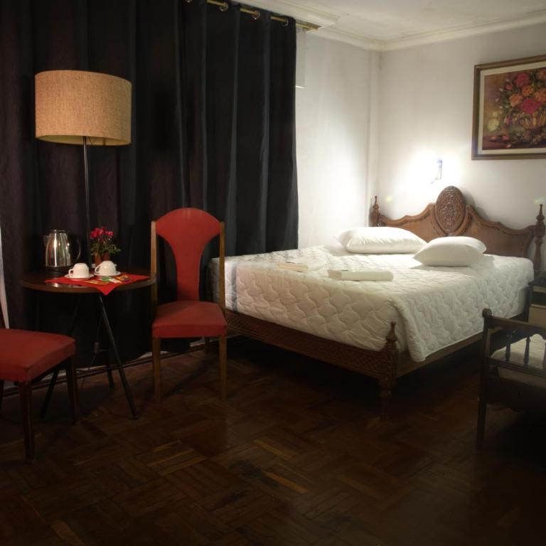 Nuevo Hotel - Family Room - 4