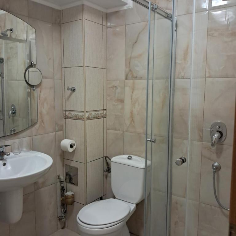 Holiday Home Apartment - One-Bedroom Apartment - 6