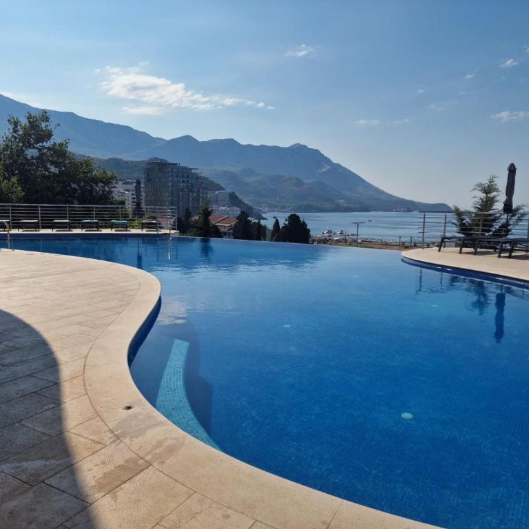 Skyline lux apartman Becici sa pogledom na more - Apartman sa 1 Spavaćom Sobom - 9