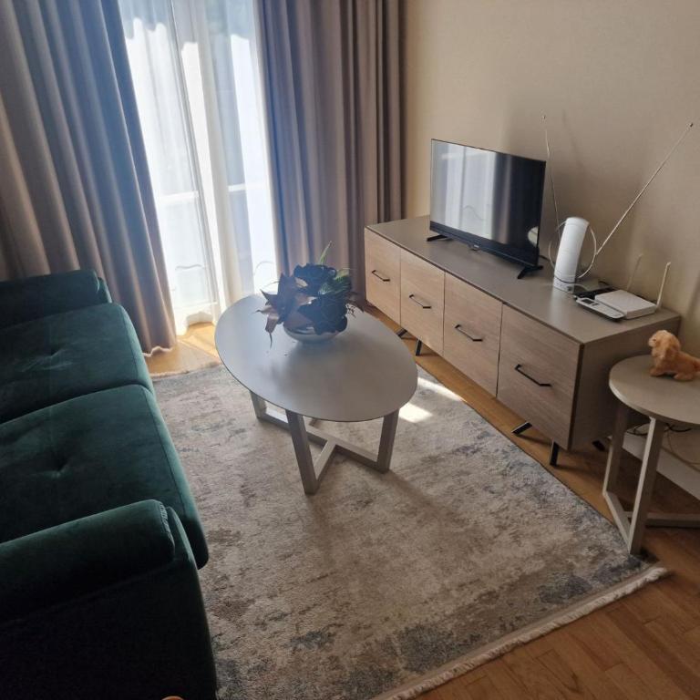 Skyline lux apartman Becici sa pogledom na more - Apartman sa 1 Spavaćom Sobom - 18