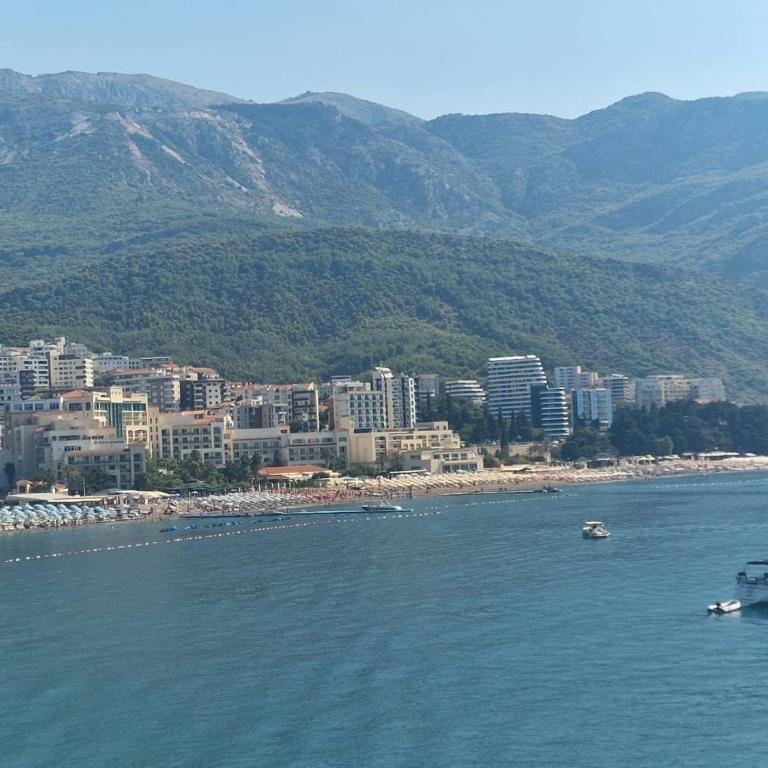 Skyline lux apartman Becici sa pogledom na more - Apartman sa 1 Spavaćom Sobom - 33