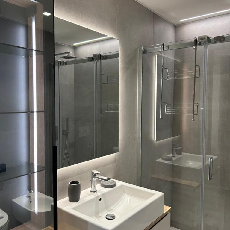 Exclusive flat on Lake Como with panoramic views - Appartamento Monolocale con Letto King-Size - 20
