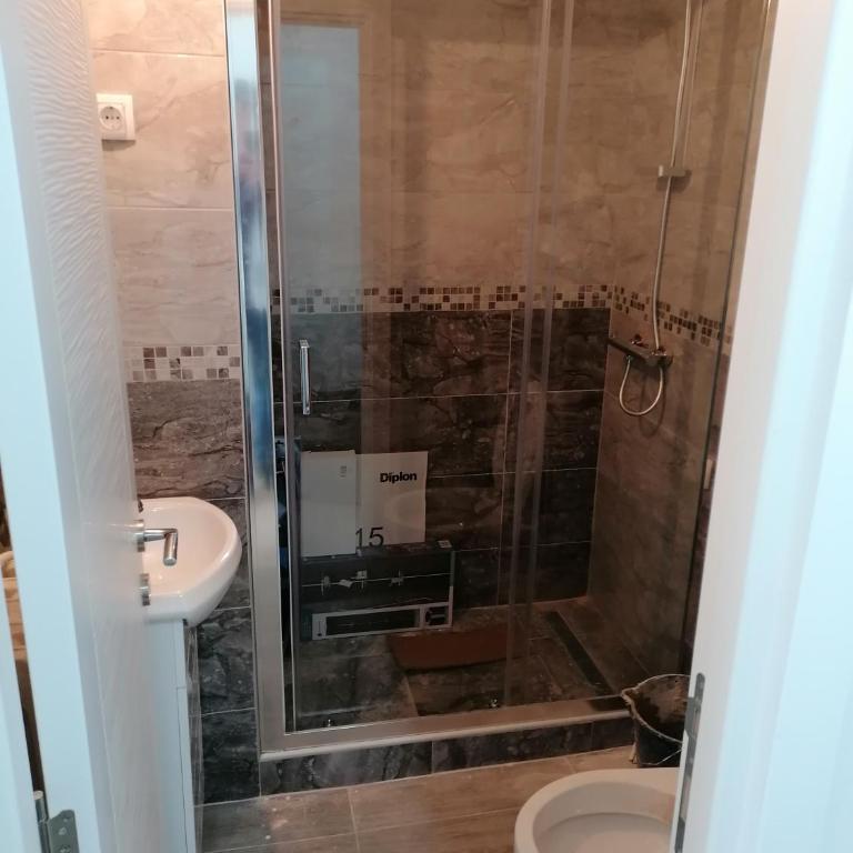 City Pioneer Apartmens - One-Bedroom Apartment - 13